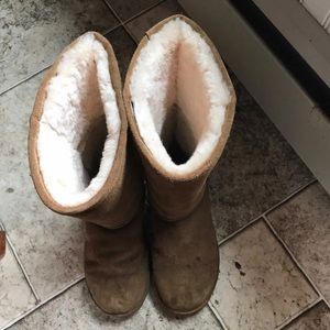 Bear paw boots